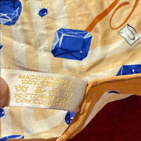 Cartier Silk Scarf With Bag - Picture 6 of 13